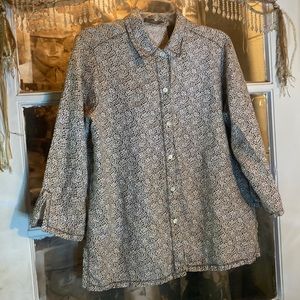 Liz Claiborne Sz L Soft Cotton Like New Tailor Cut Button Up- Exc Cond